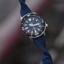 Load image into Gallery viewer, Max FKM Rubber Waffle Style Quick Release Watch Strap Blue Gold